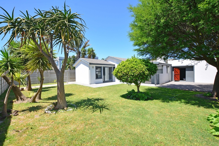 3 Bedroom Property for Sale in Parklands Western Cape